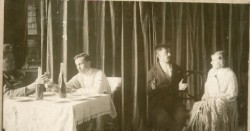 Фотография. Драмкружок больных в Ставропольской психиатрической больнице. 1930-е гг. Из фотоальбома главного врача А.Я. Доршта 1939 г.